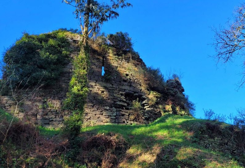 Castelo de Mesía, Spain